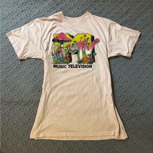 MTV Graphic T-Shirt